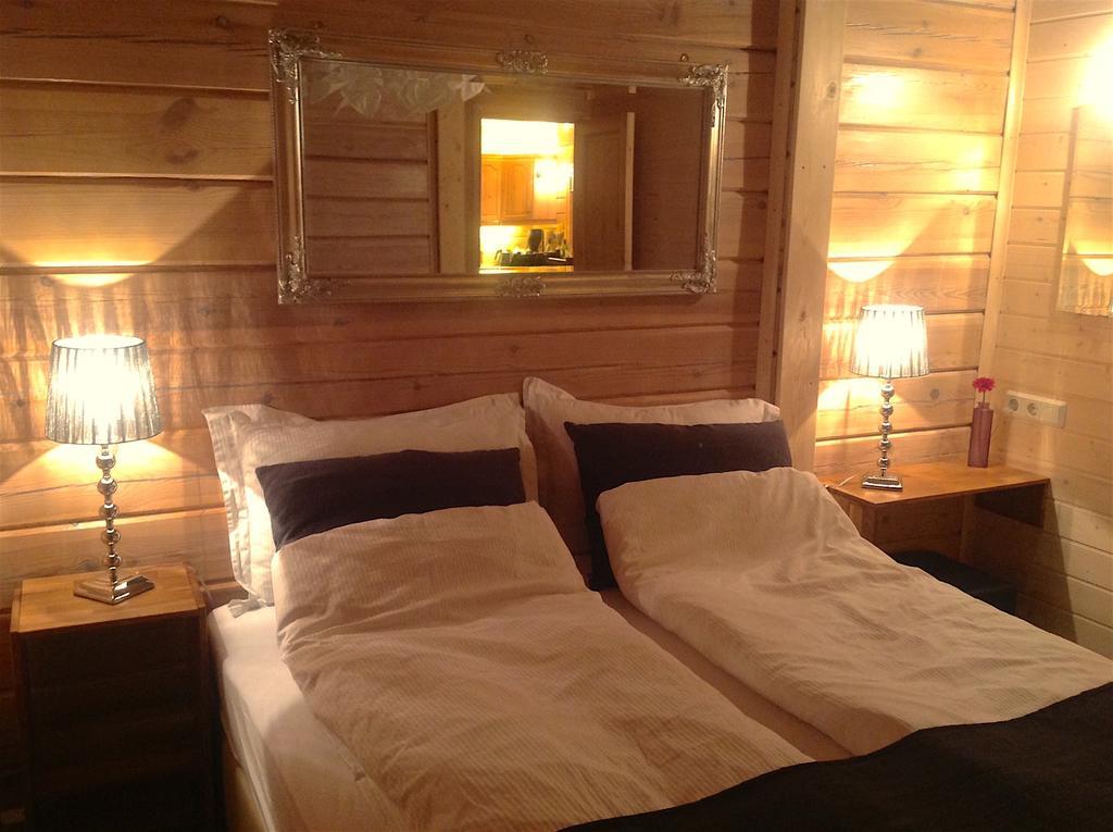 Aurora Vacation Homes Fagravik Akureyri Bagian luar foto