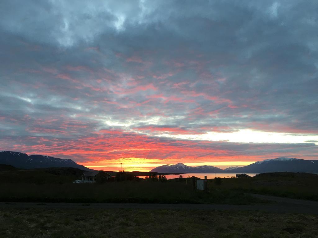 Aurora Vacation Homes Fagravik Akureyri Bagian luar foto