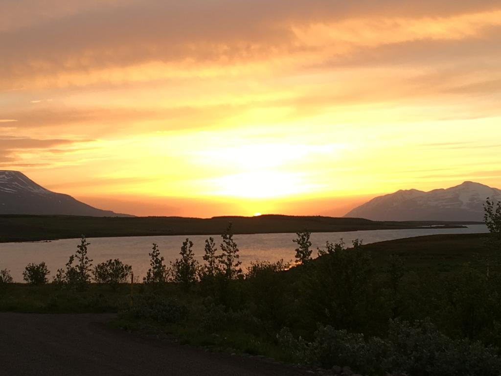 Aurora Vacation Homes Fagravik Akureyri Bagian luar foto